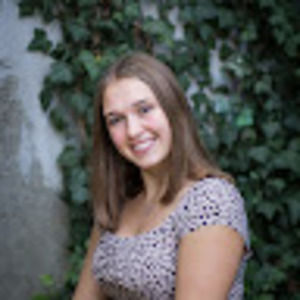 Meet your Posher, Corinne